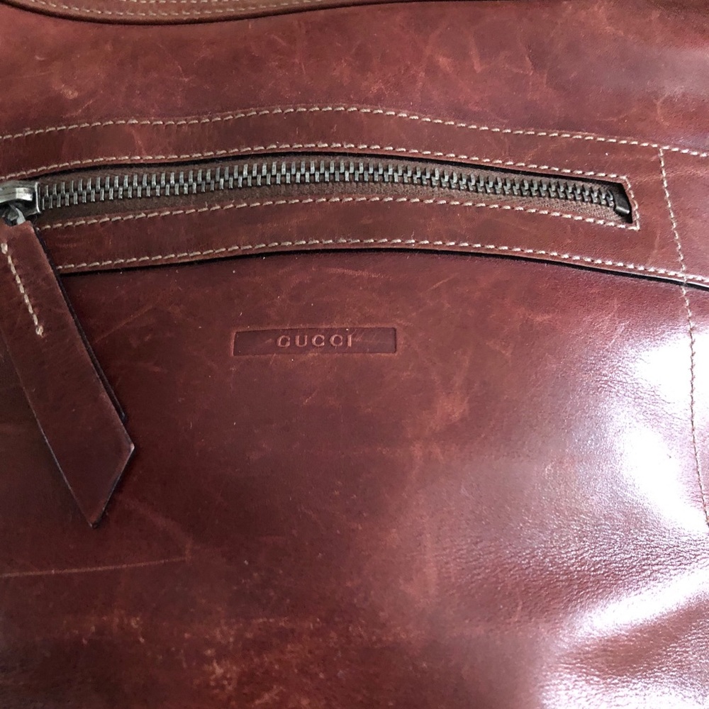 GUCCI - Picture 2 of 16